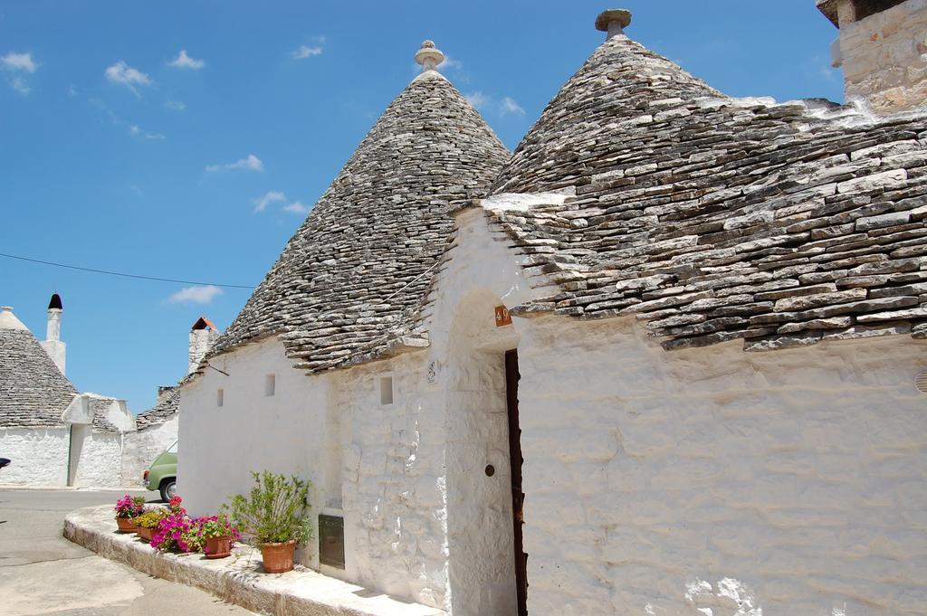 Trulli Holiday Albergo Diffuso Alberobello Rom bilde